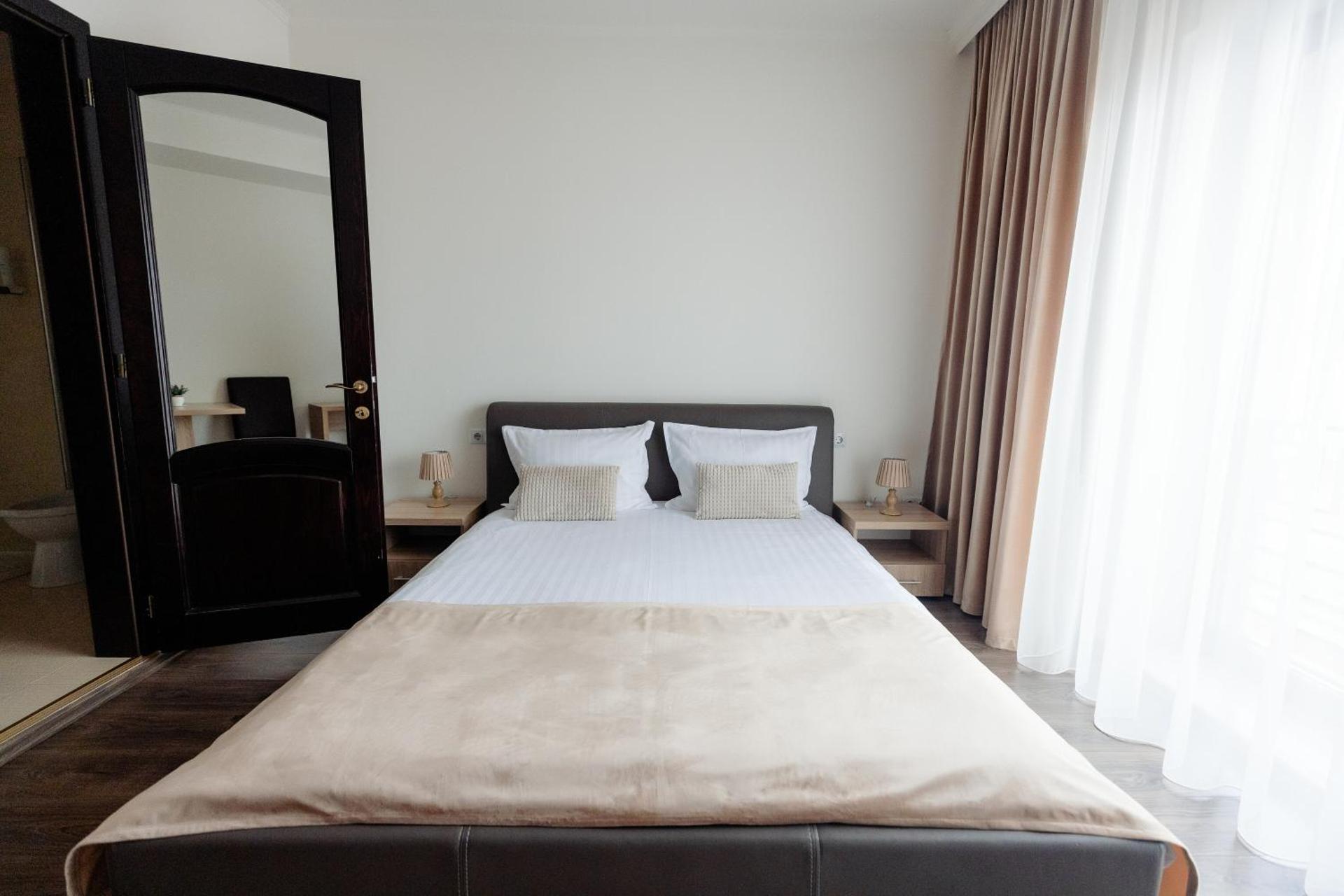 Aparthotel Punct pe i