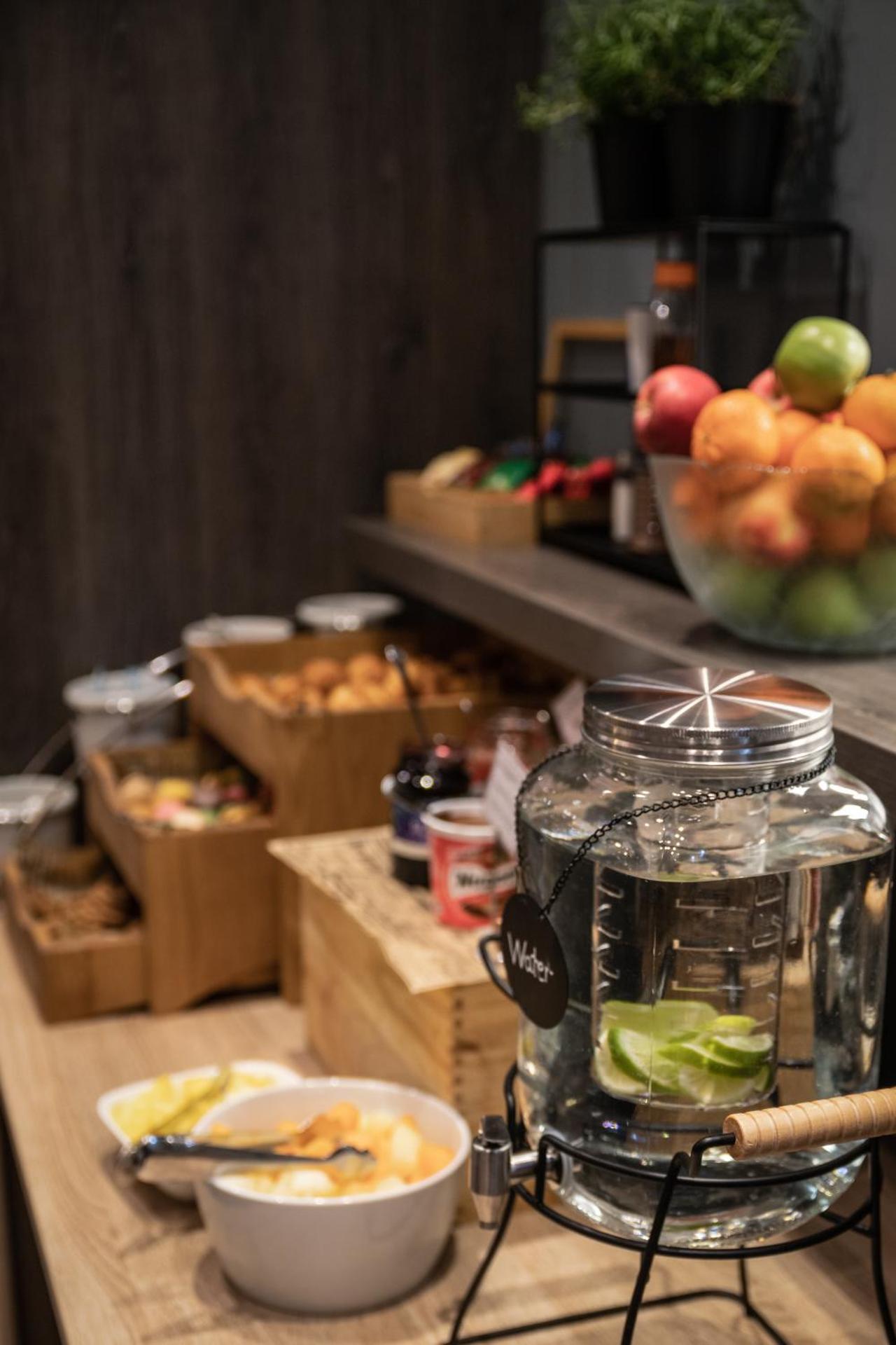 Continental breakfast