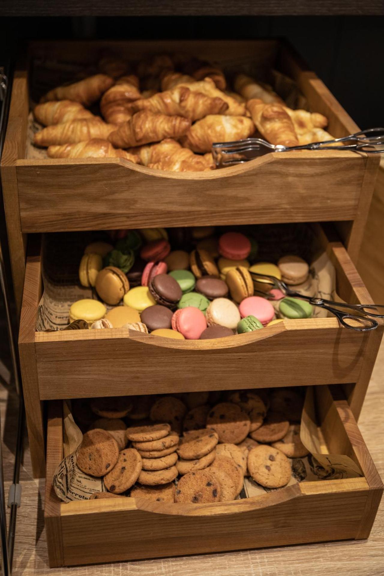 Continental breakfast