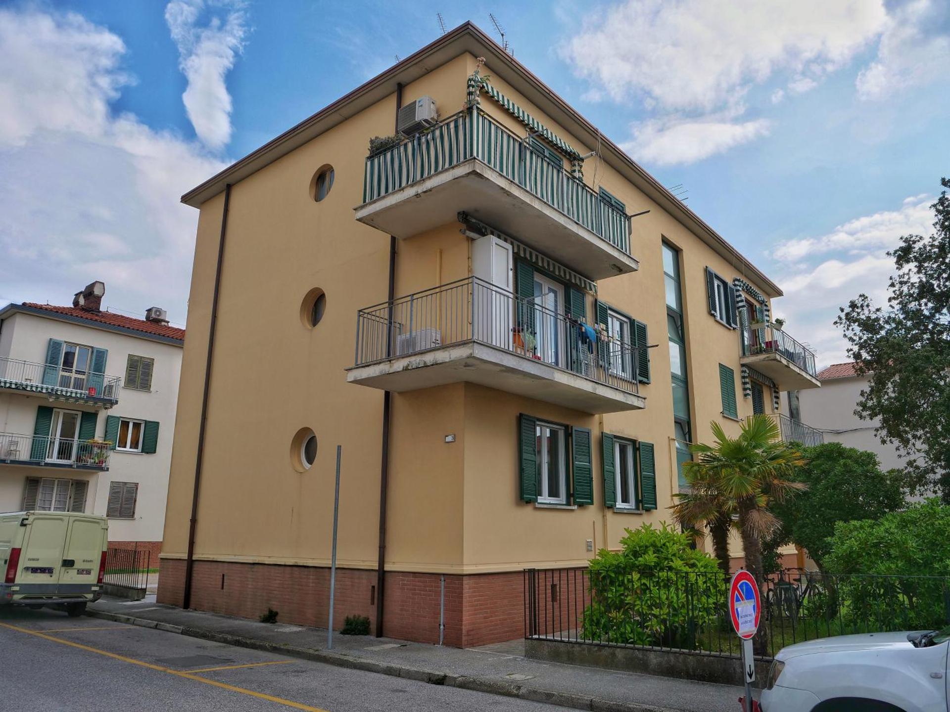 FARO DELL'ESTATE delizioso BICAMERA con POSTO AUTO dietro la SPIAGGIA