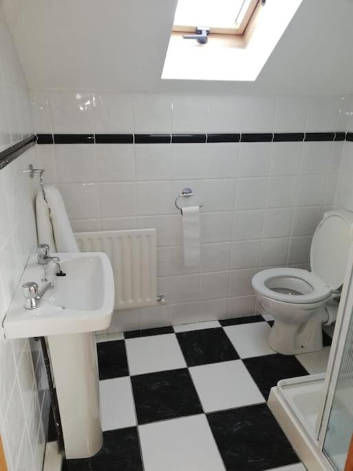 Cozy 6 Bedroom house with spectacular views