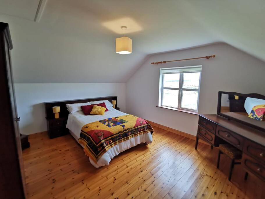 Cozy 6 Bedroom house with spectacular views