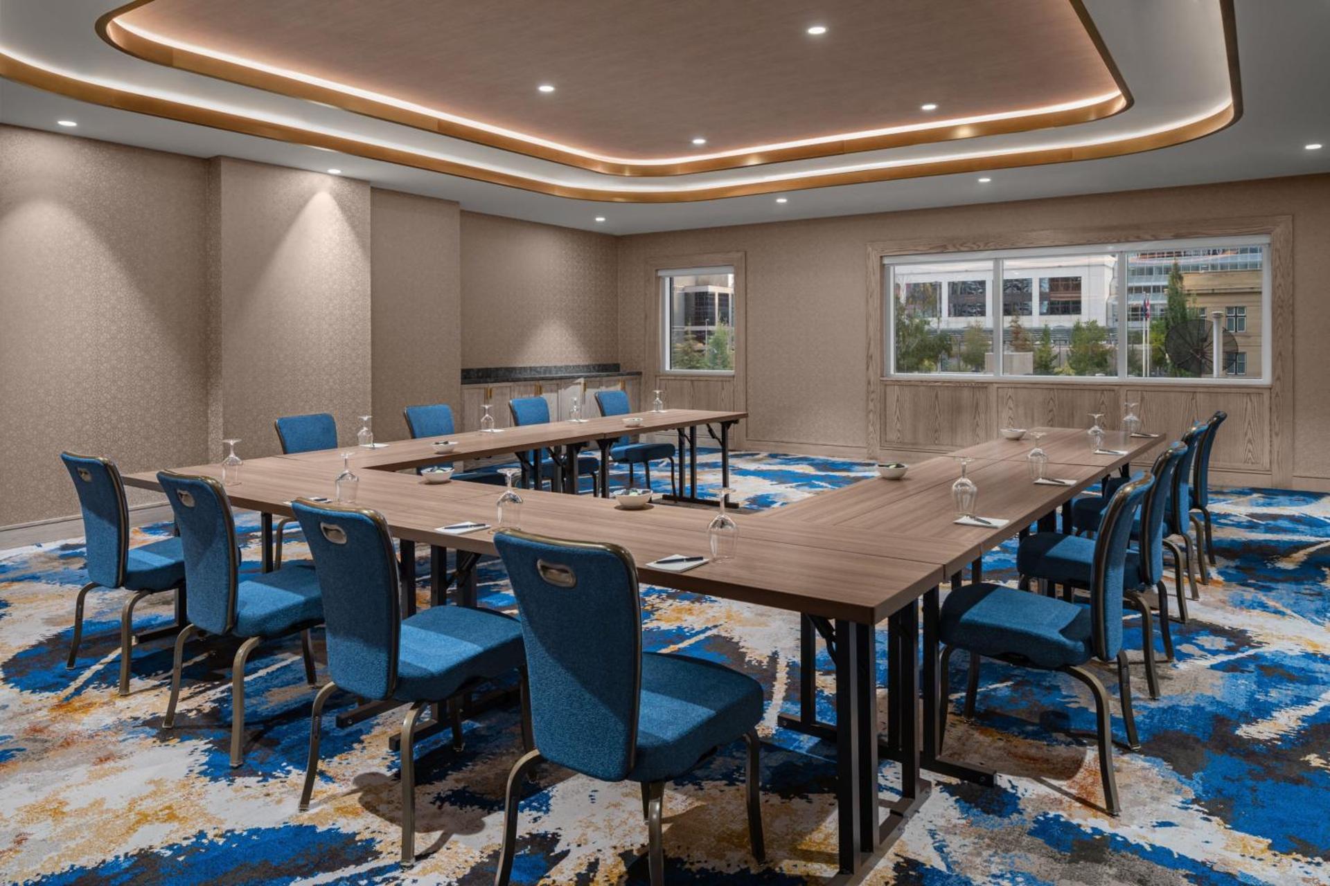 Meeting/conference room