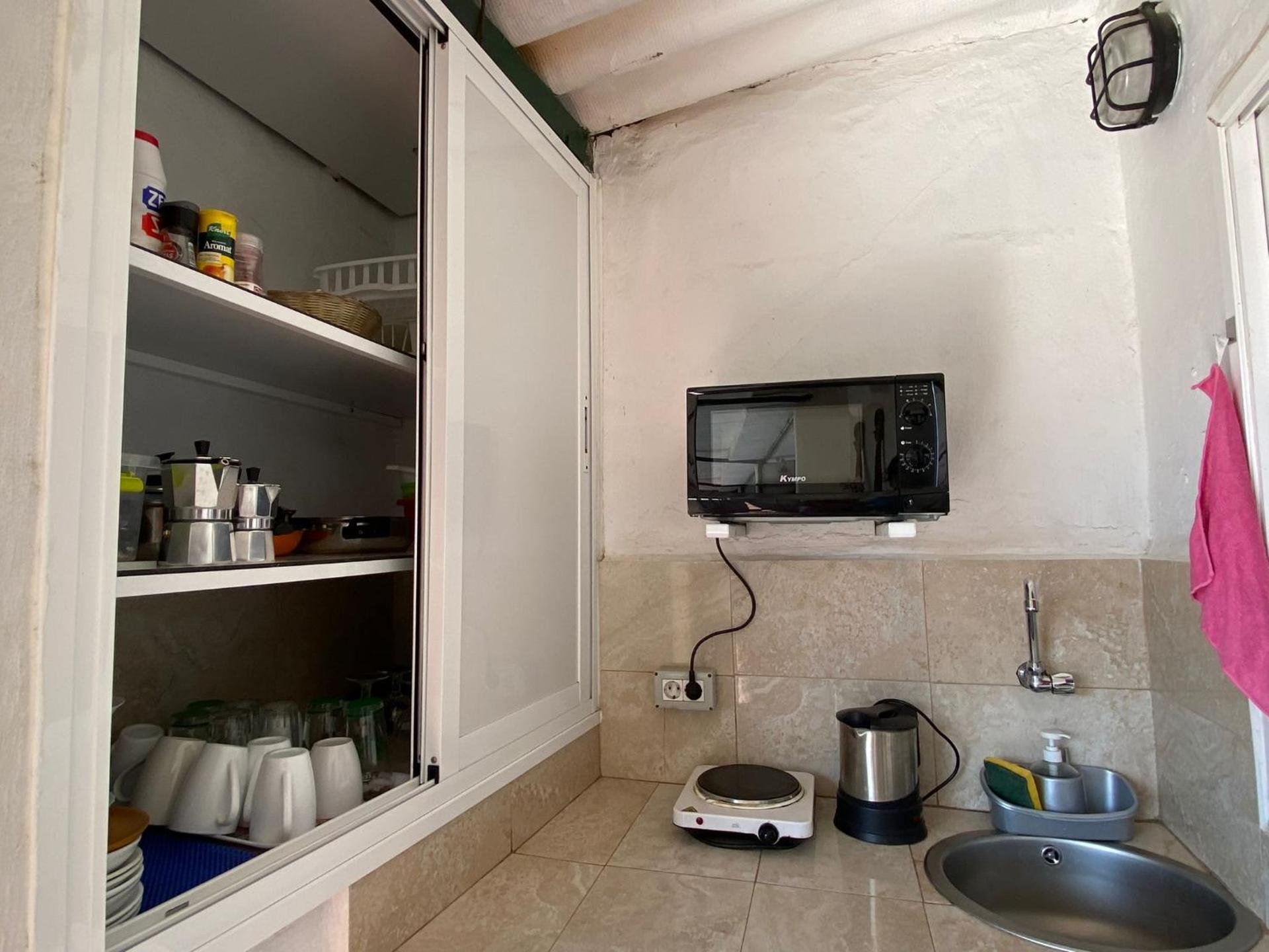 B&B and Apartments El Charco Azul