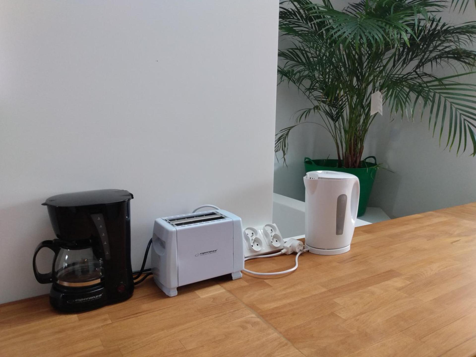 Coffee/tea facilities