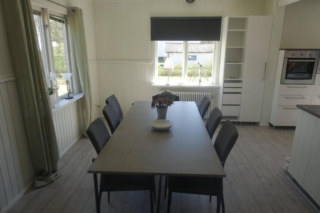 Space to socialize 3km from the peak of Isaberg!