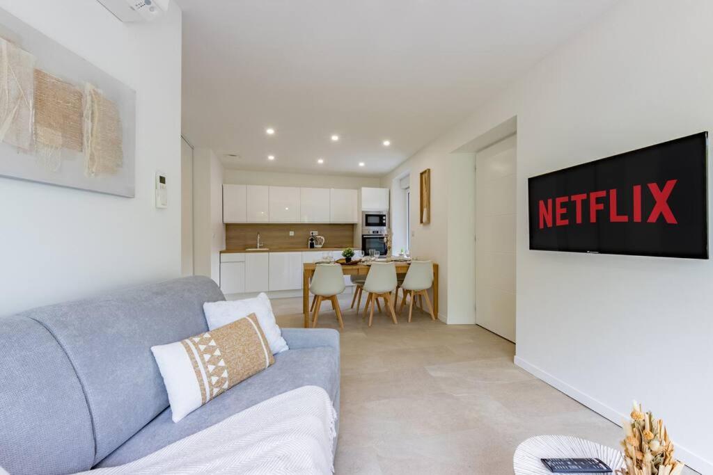 Le Rivera - Clim - Parking - Netflix - Nestor & Margot