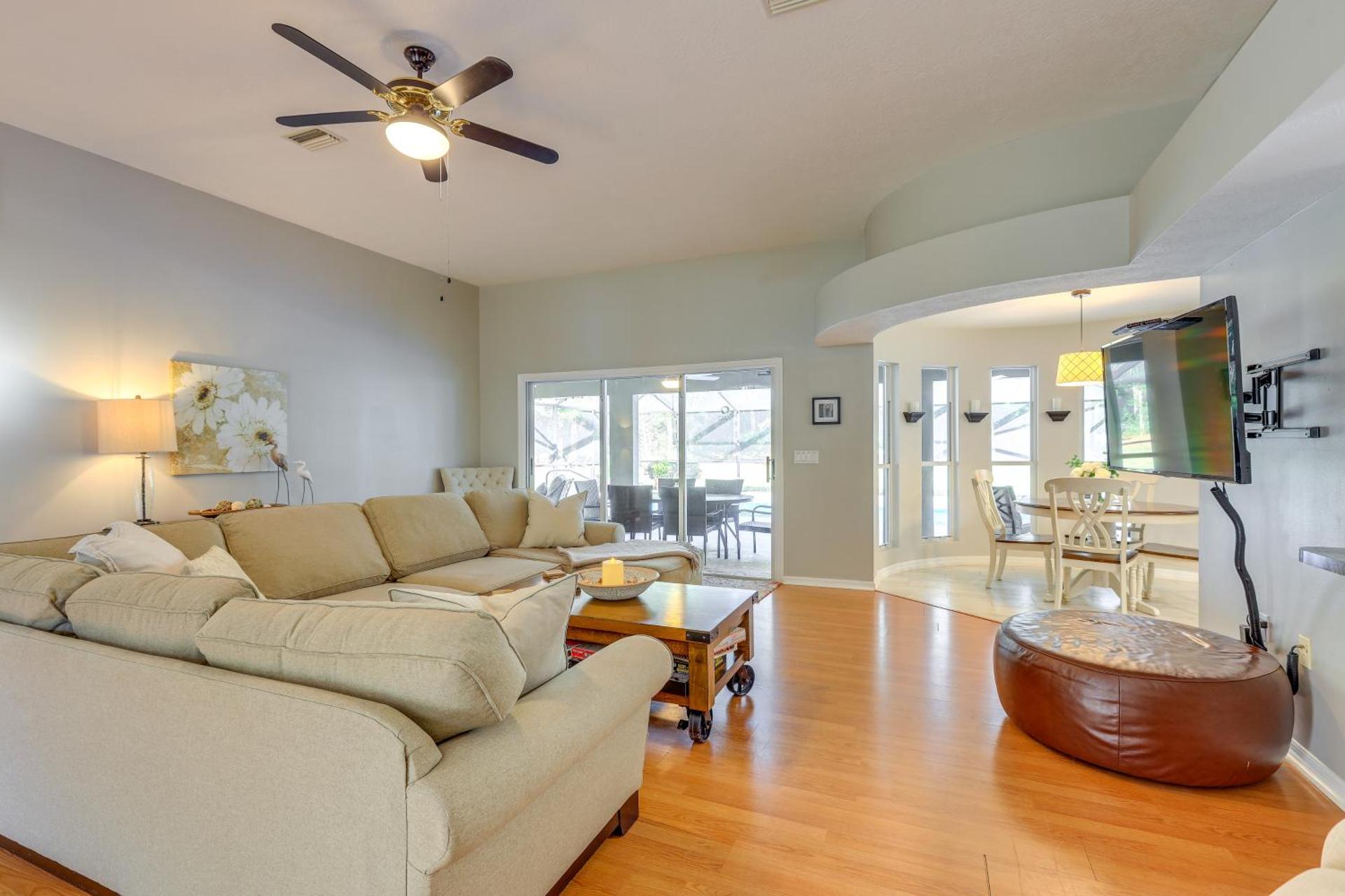 3 Mi to Dunnellon Historic District Home with Lanai