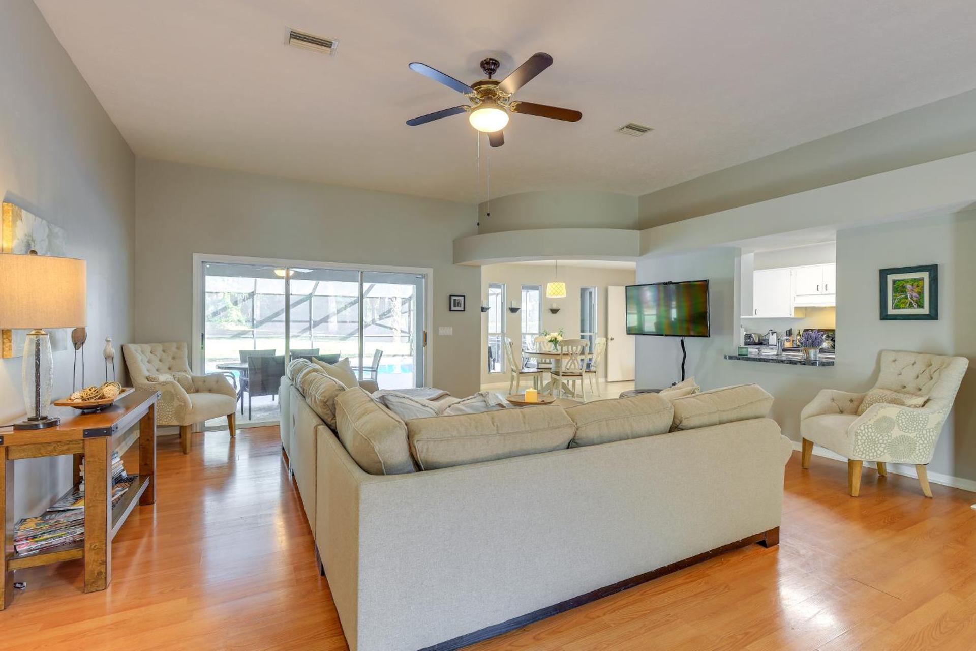 3 Mi to Dunnellon Historic District Home with Lanai