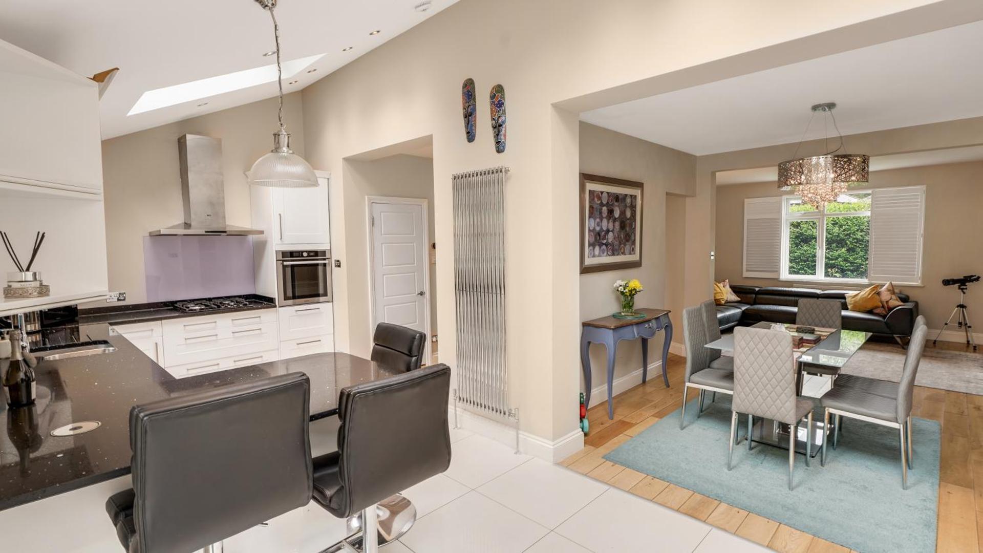 Cosy Luxurious Family Home