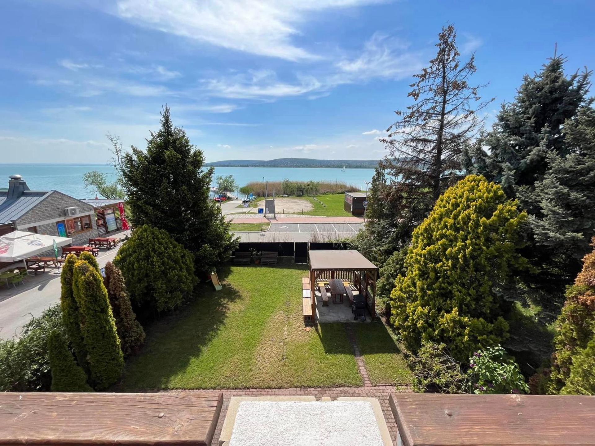 SunSet Beach Apartman