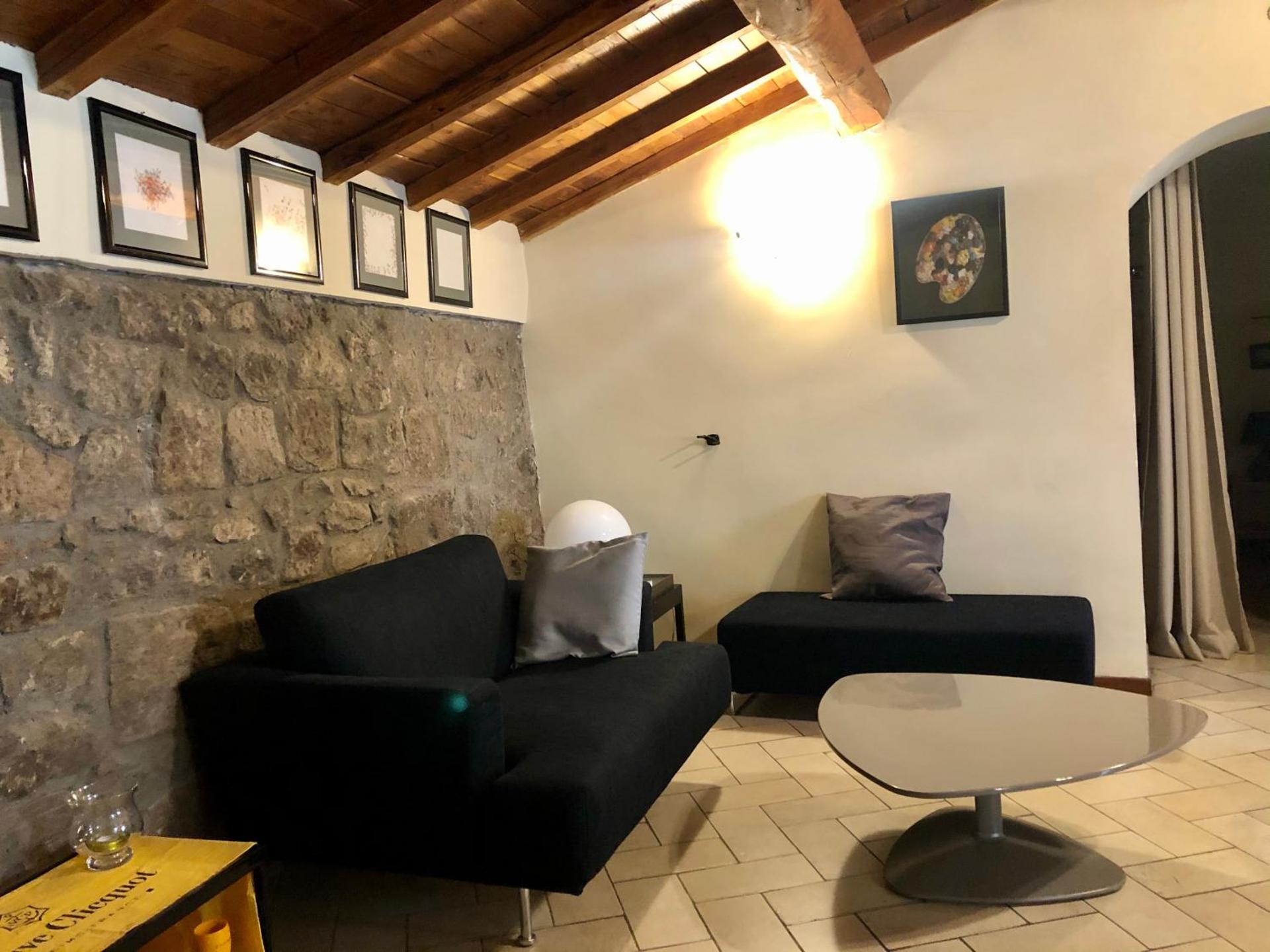 VITERBO ART APARTMENTS