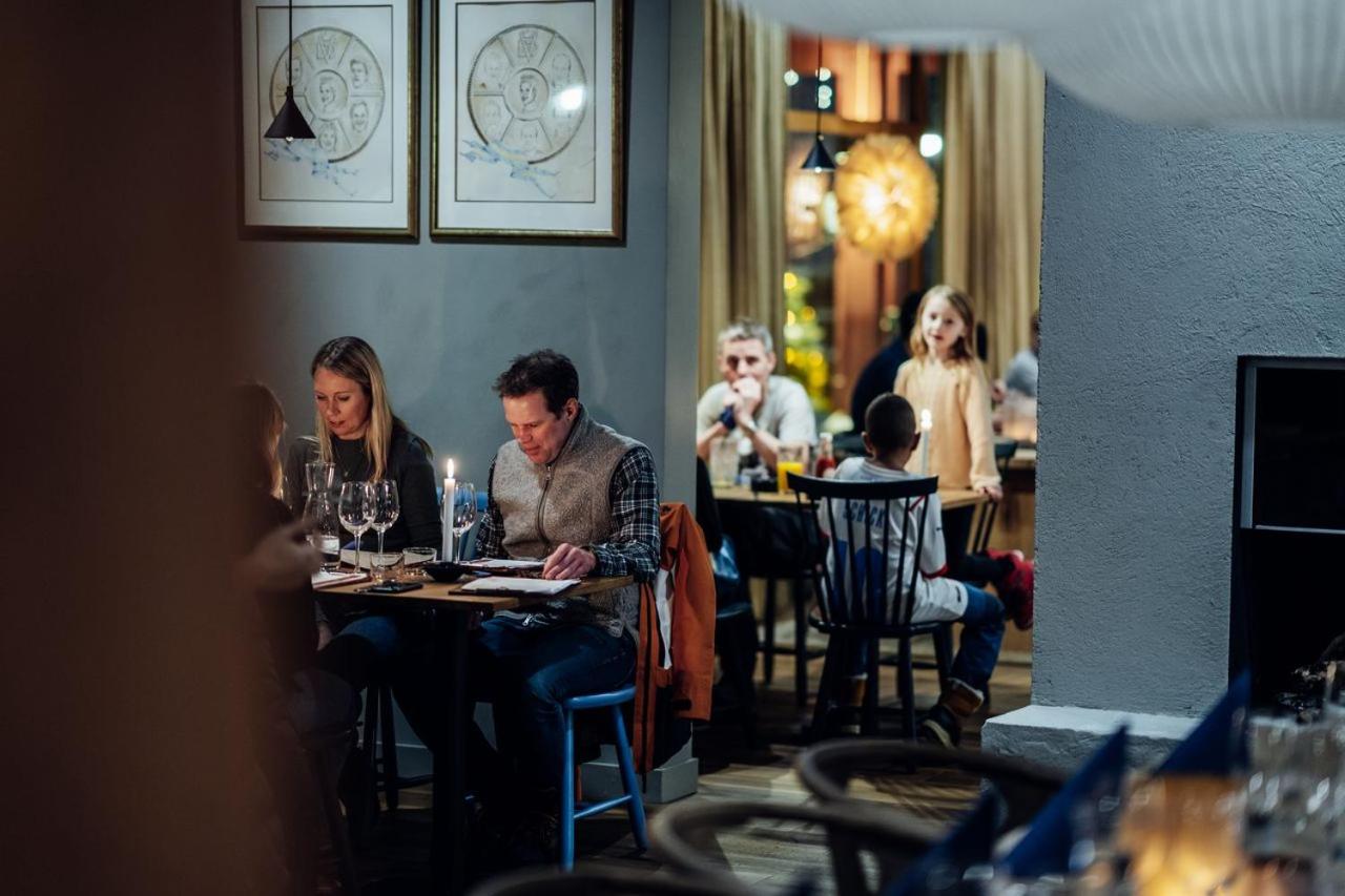 Restaurant/places to eat