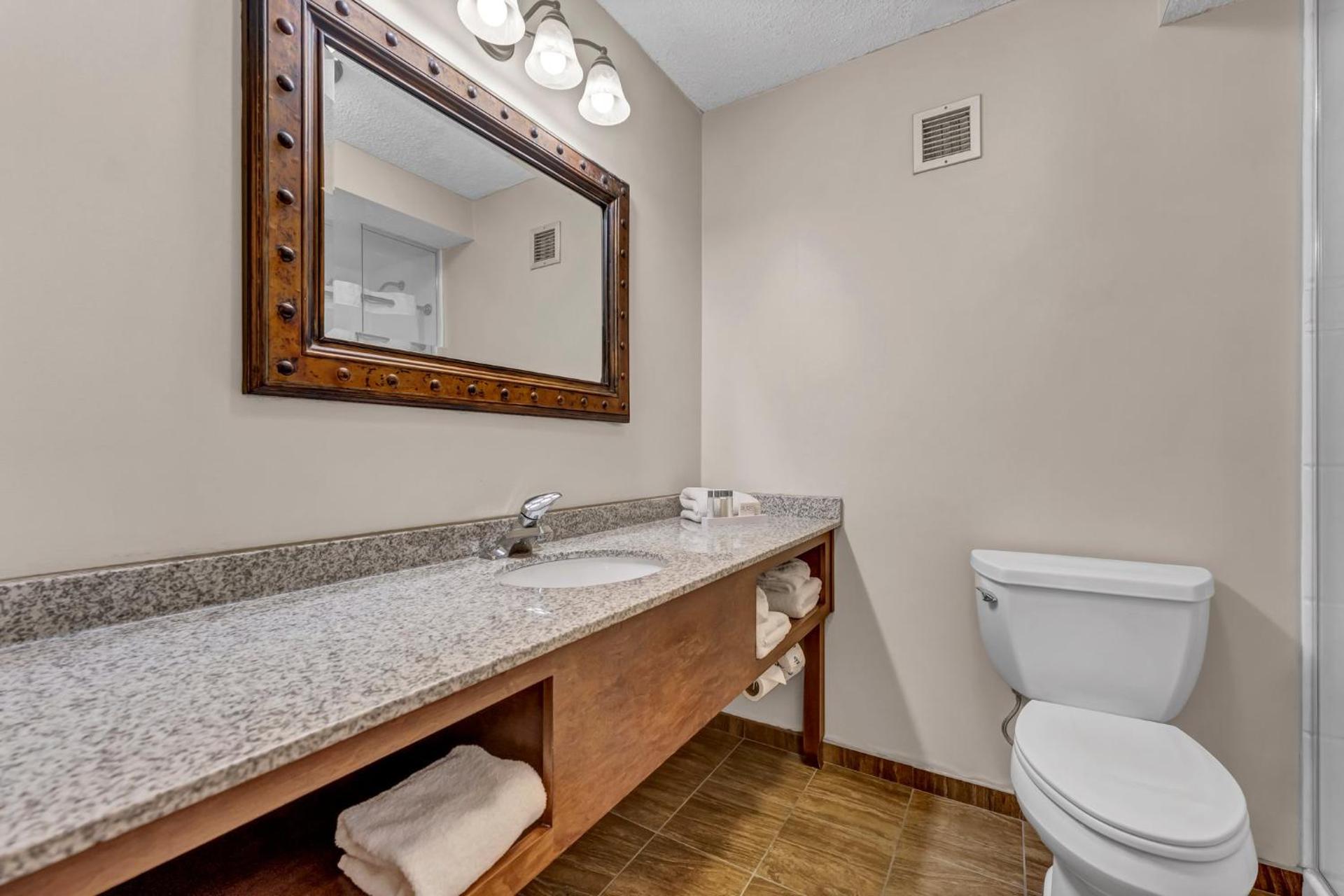 Buffalo Airport Hotel