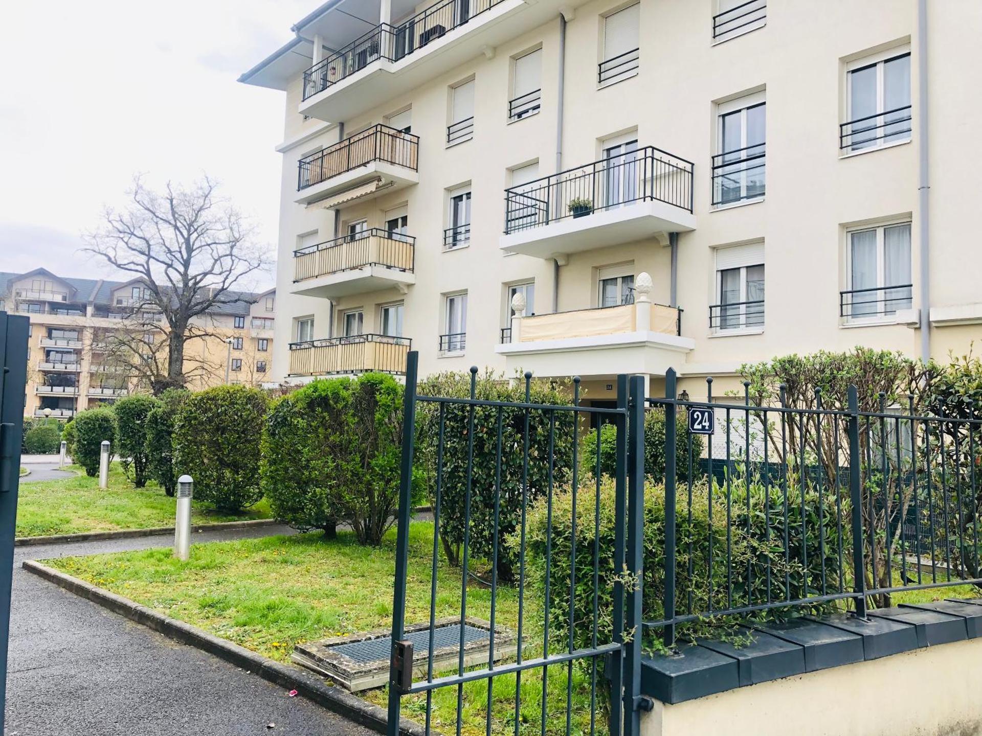 Beautiful Apartment near Geneva