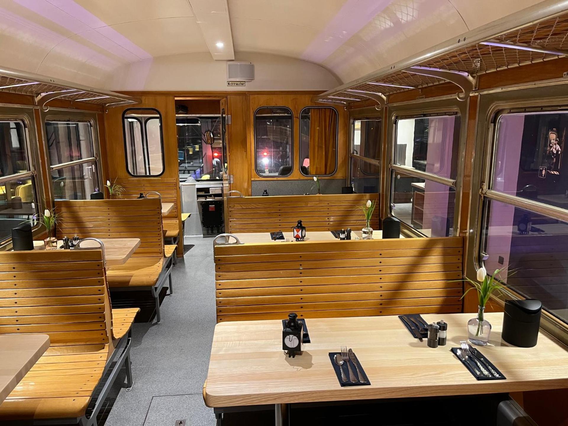 Restaurant/places to eat