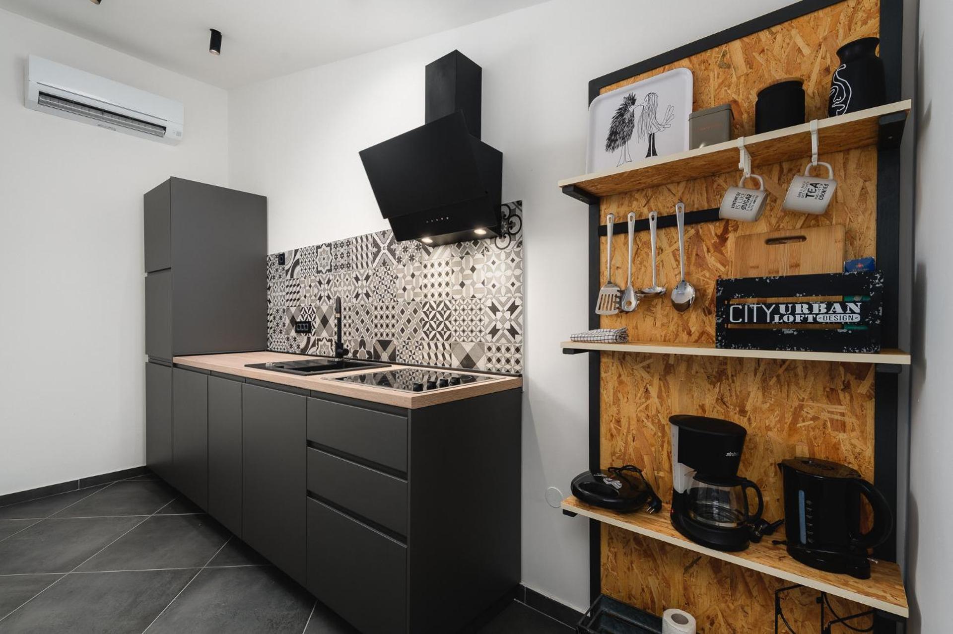 Kitchen or kitchenette