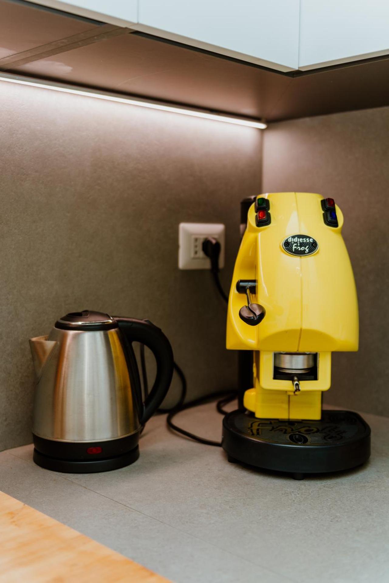 Coffee/tea facilities