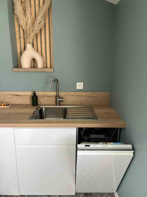 T2 chic, calme proche Hopital