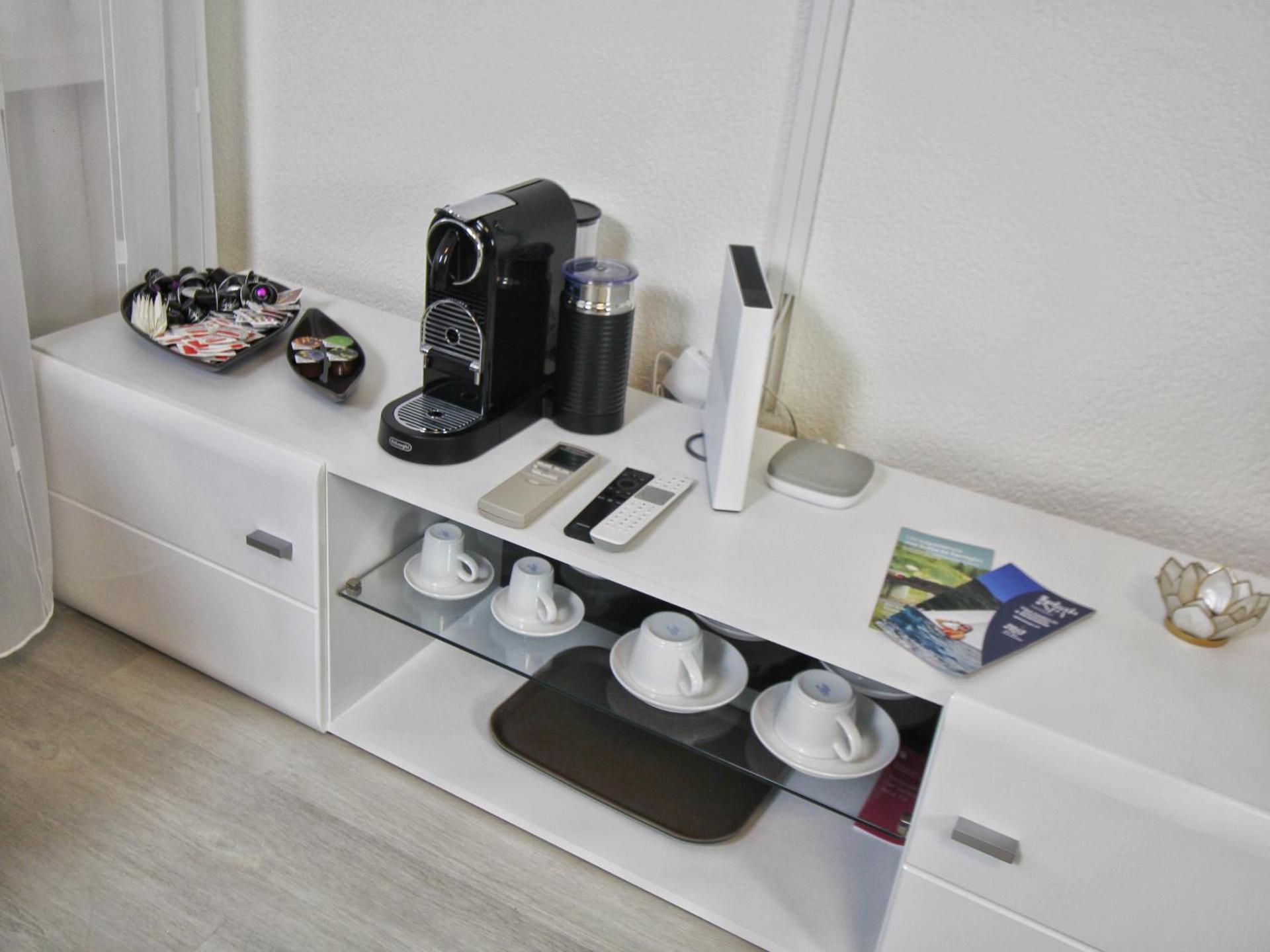 Coffee/tea facilities