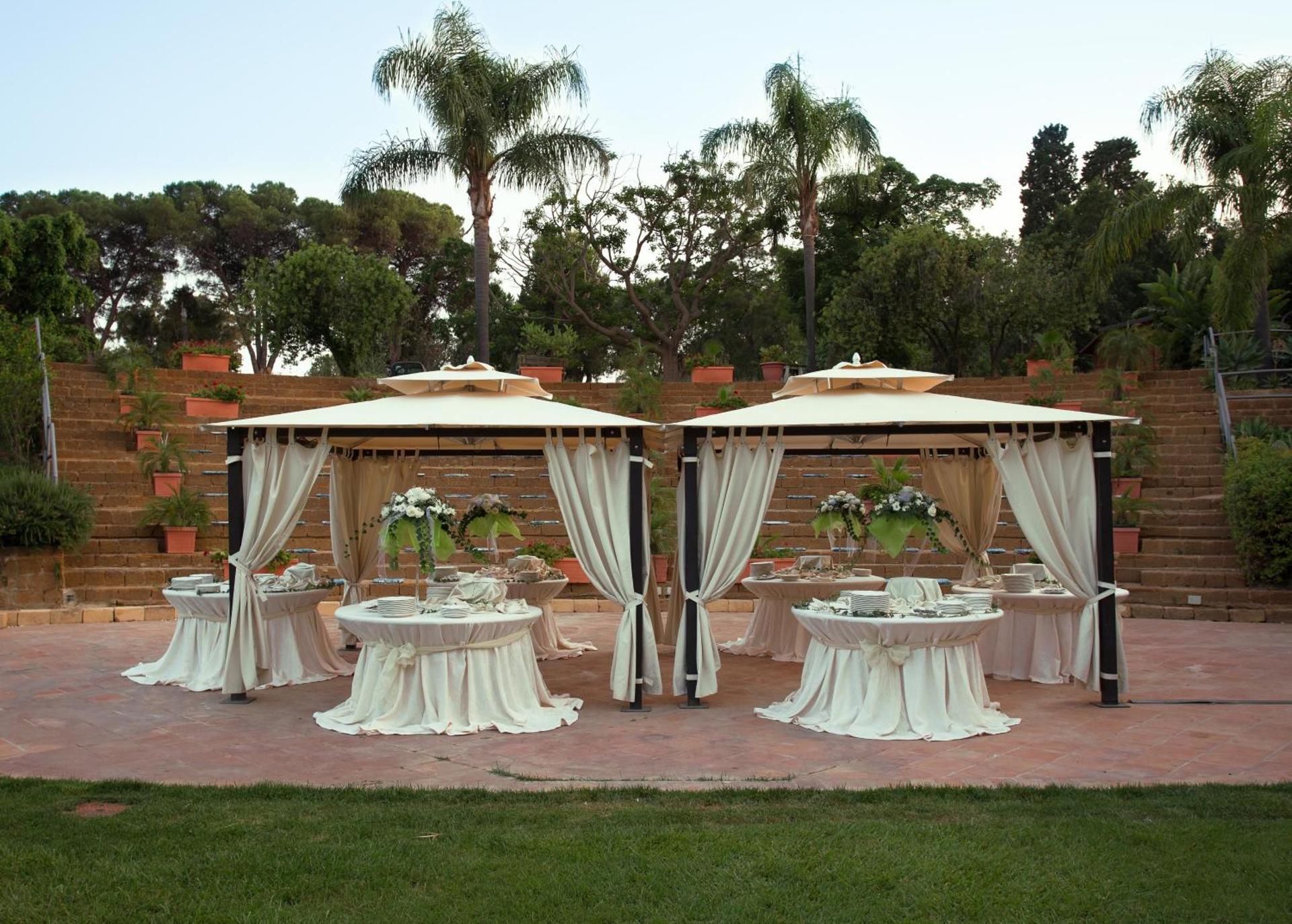 Banquet/Function facilities
