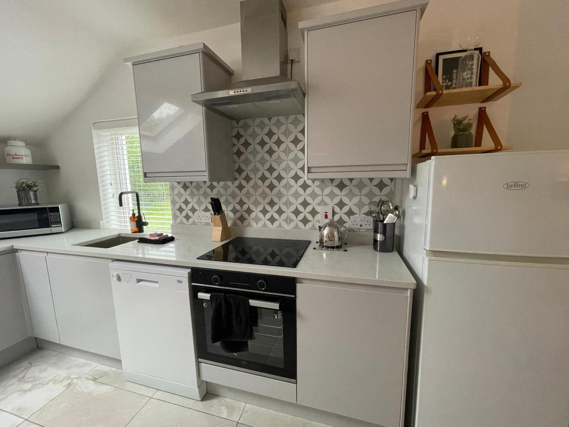 Rosebank Apartment no 3