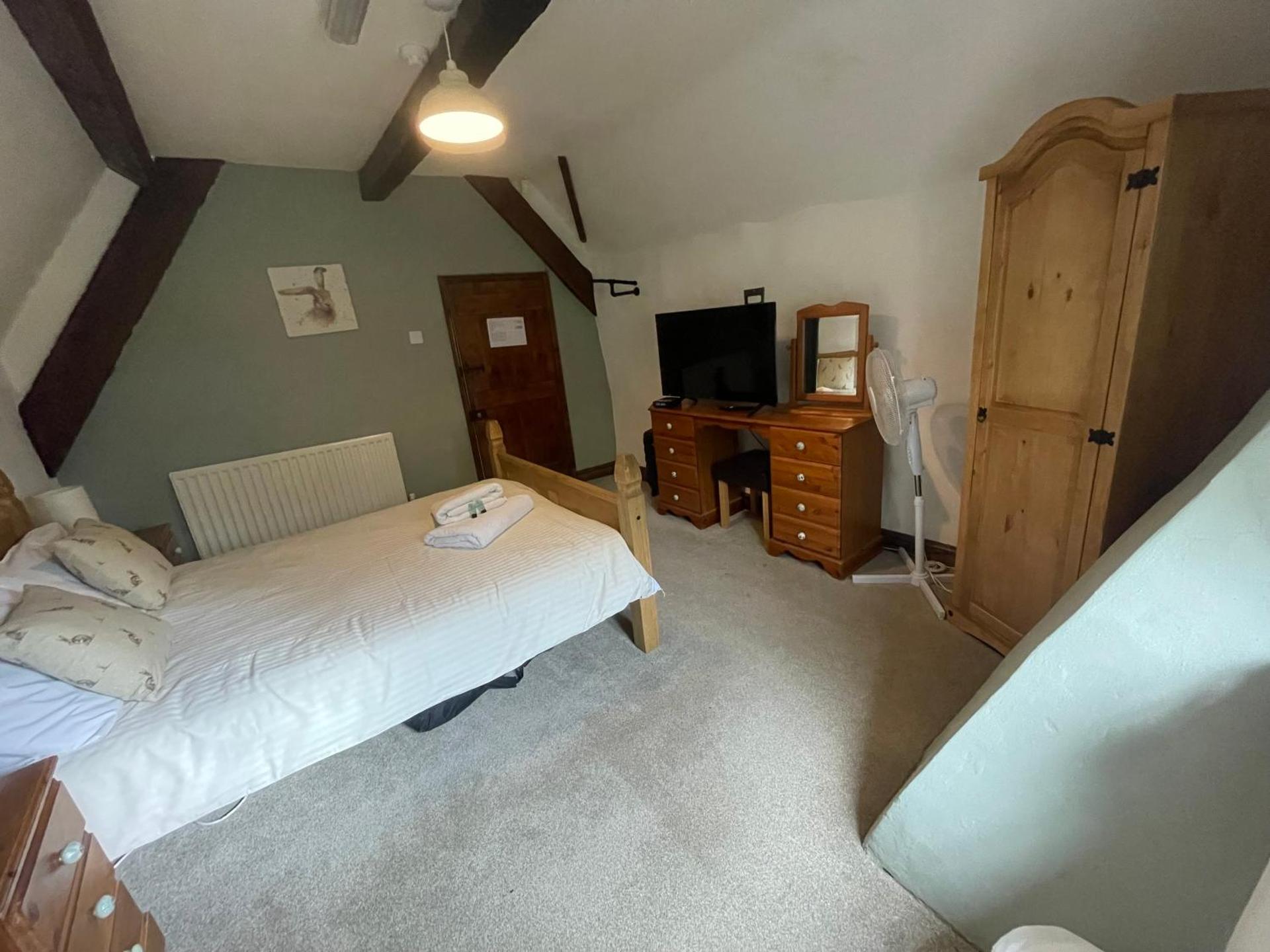 The Plough Inn Boddington