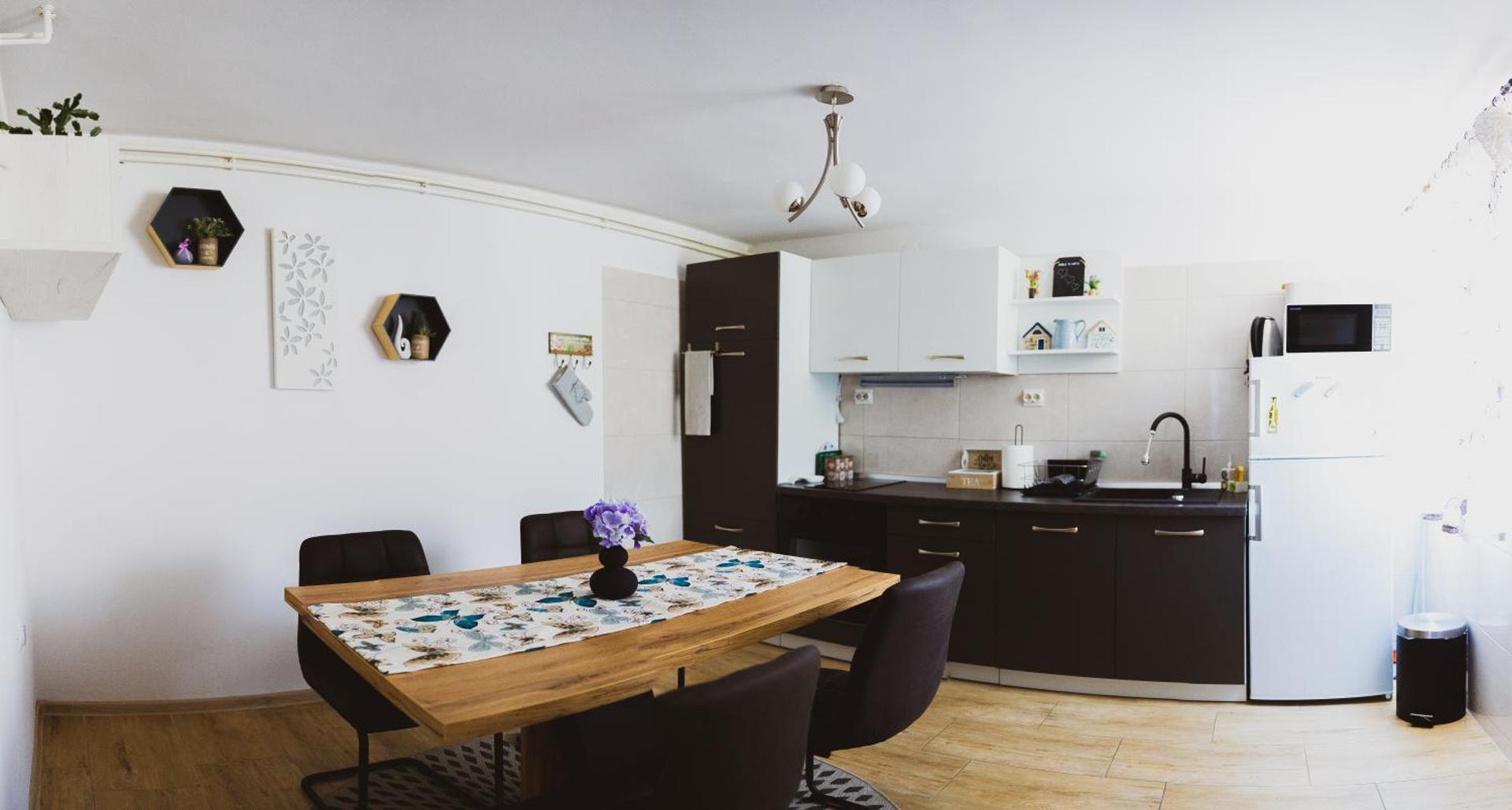 Soba i Apartman Đula