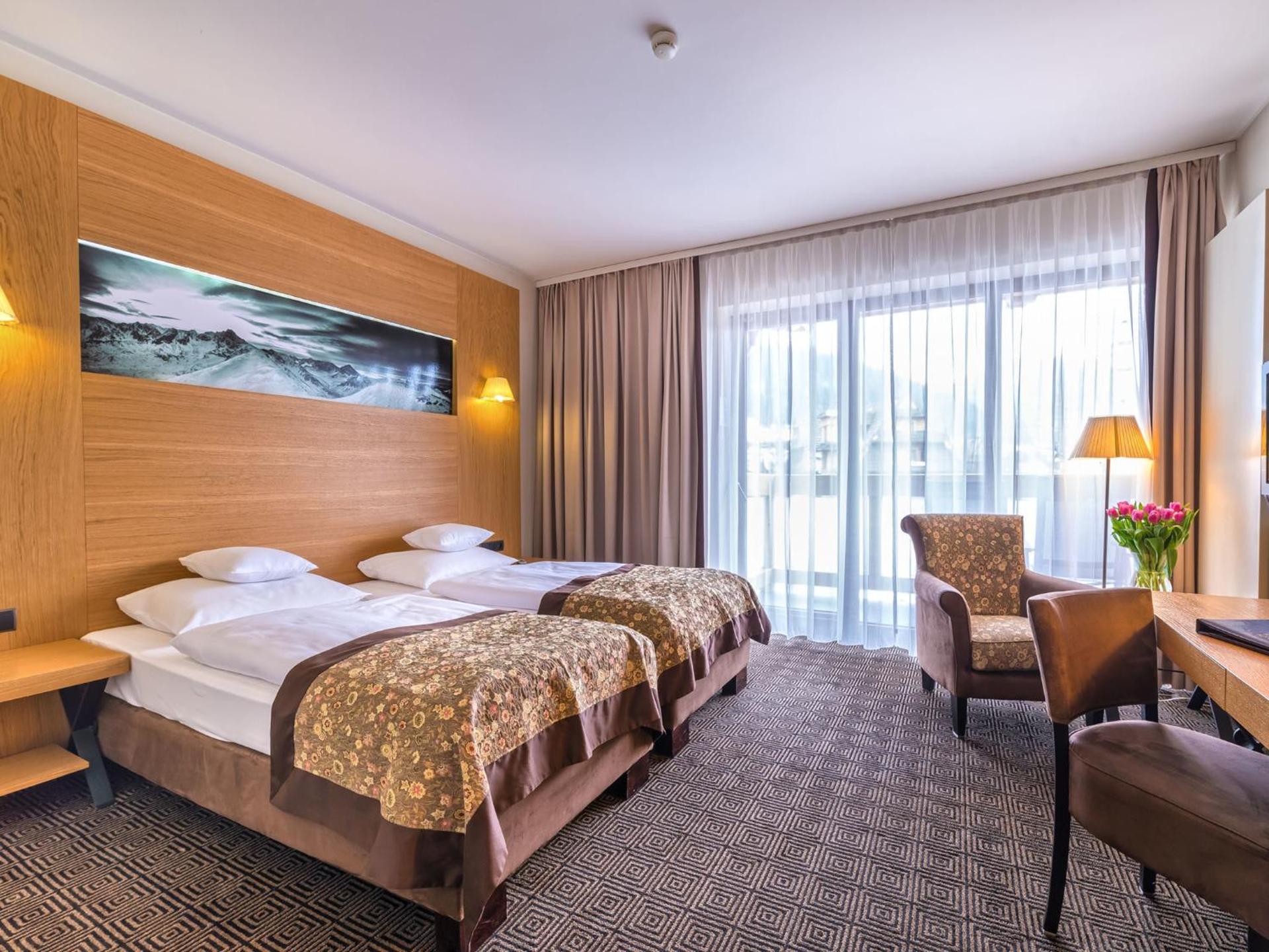 Photo of the whole room