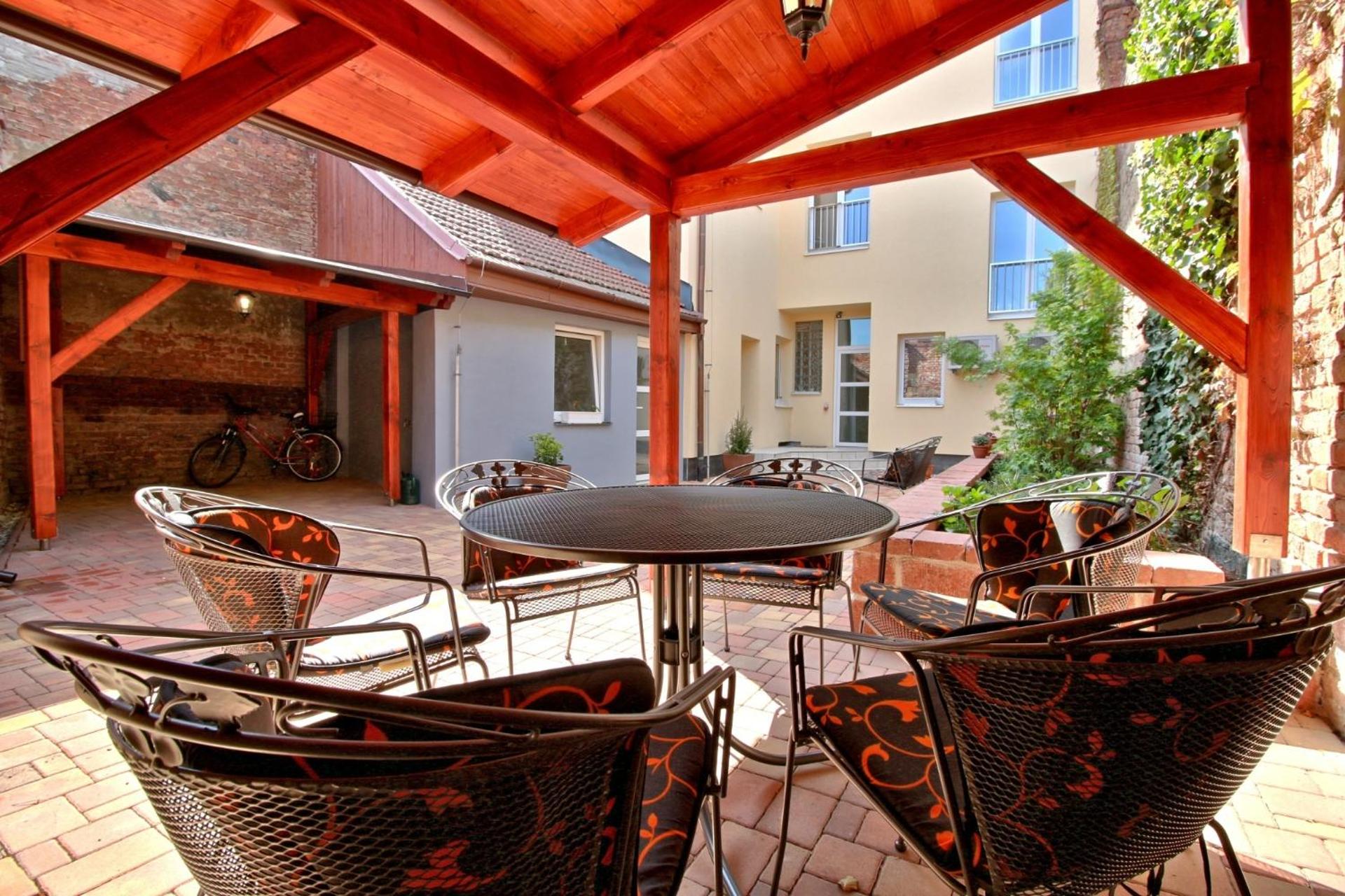 Penzion Na Valech Hodonín