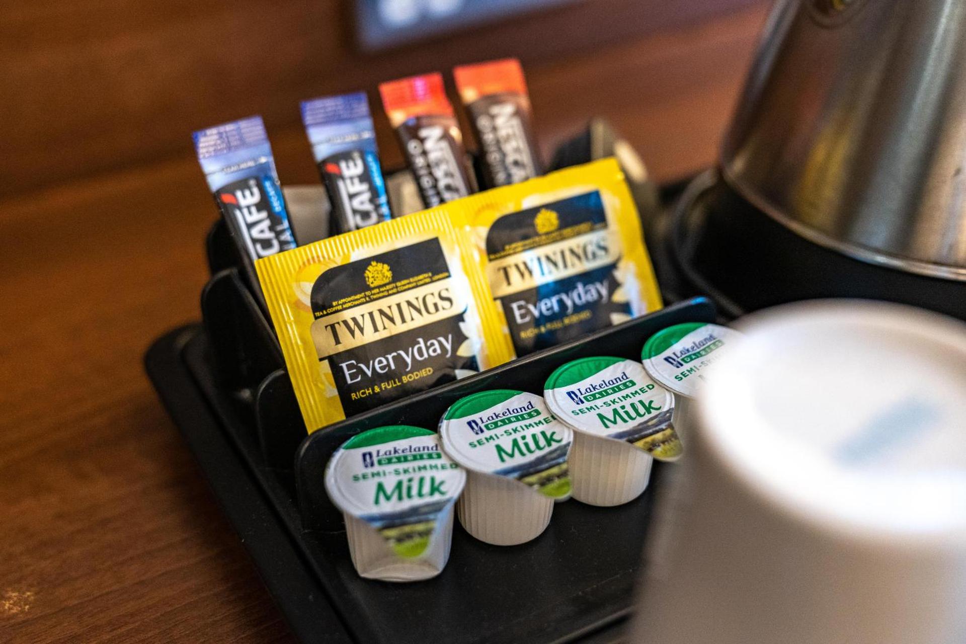 Coffee/tea facilities