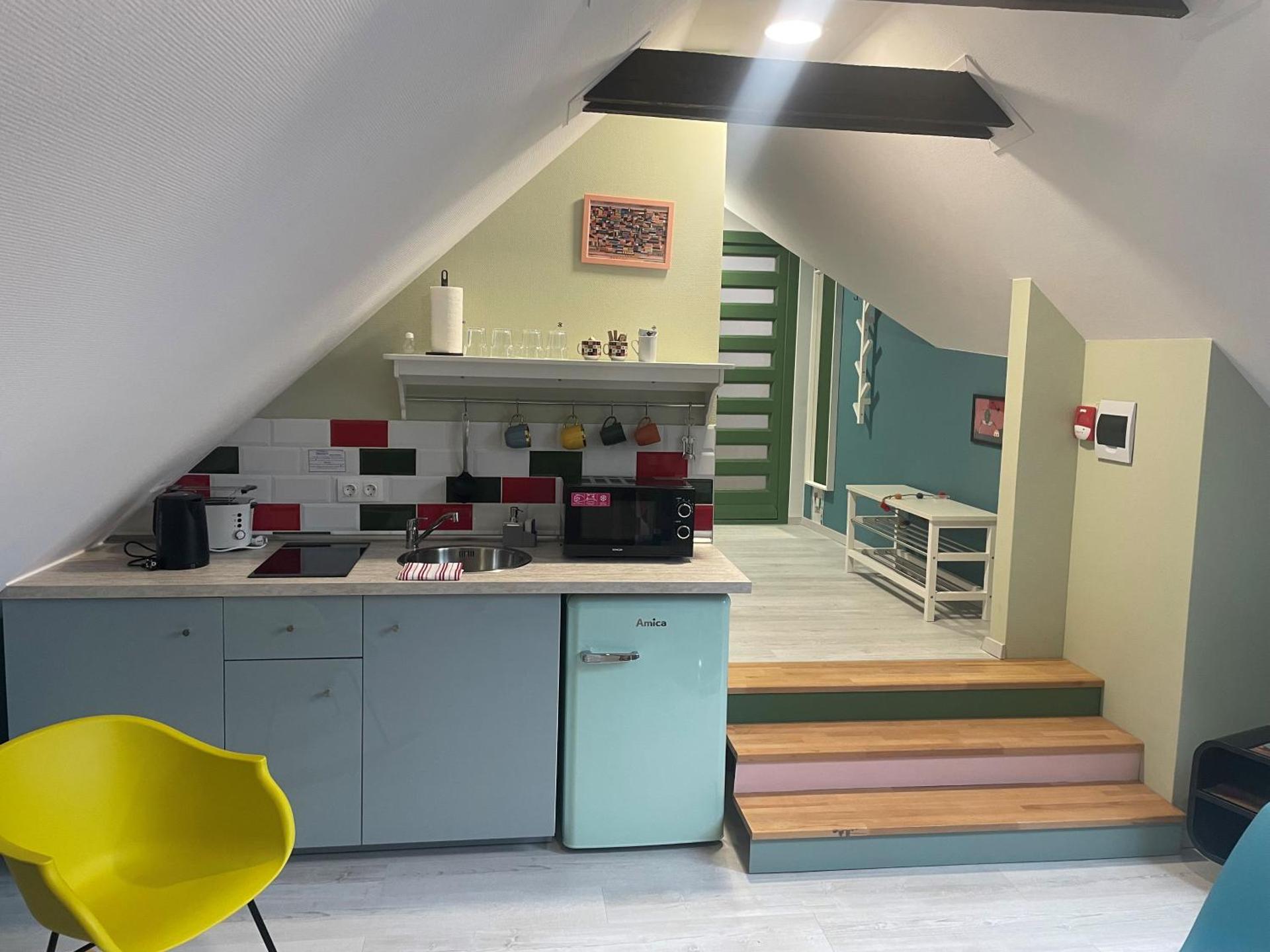 Kitchen or kitchenette