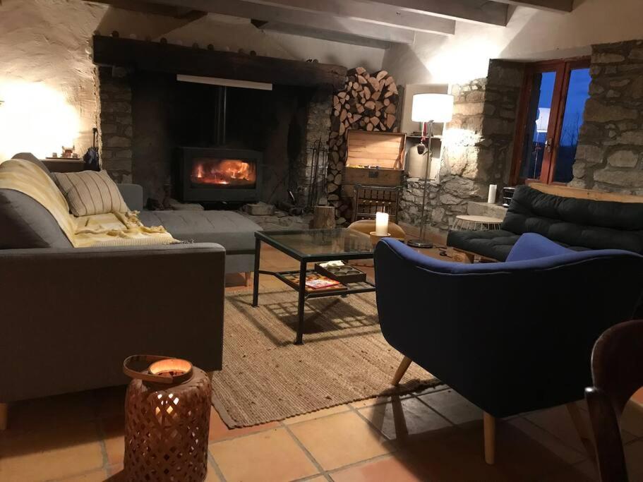 Maison en pierre dans le Sidobre