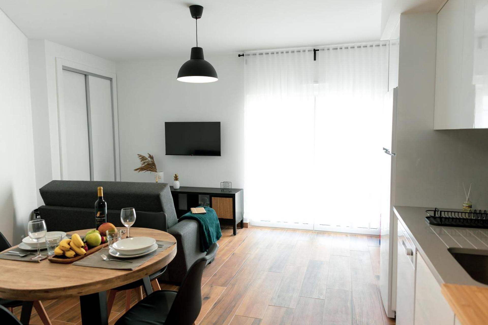 Gold Apartment Ferrel I