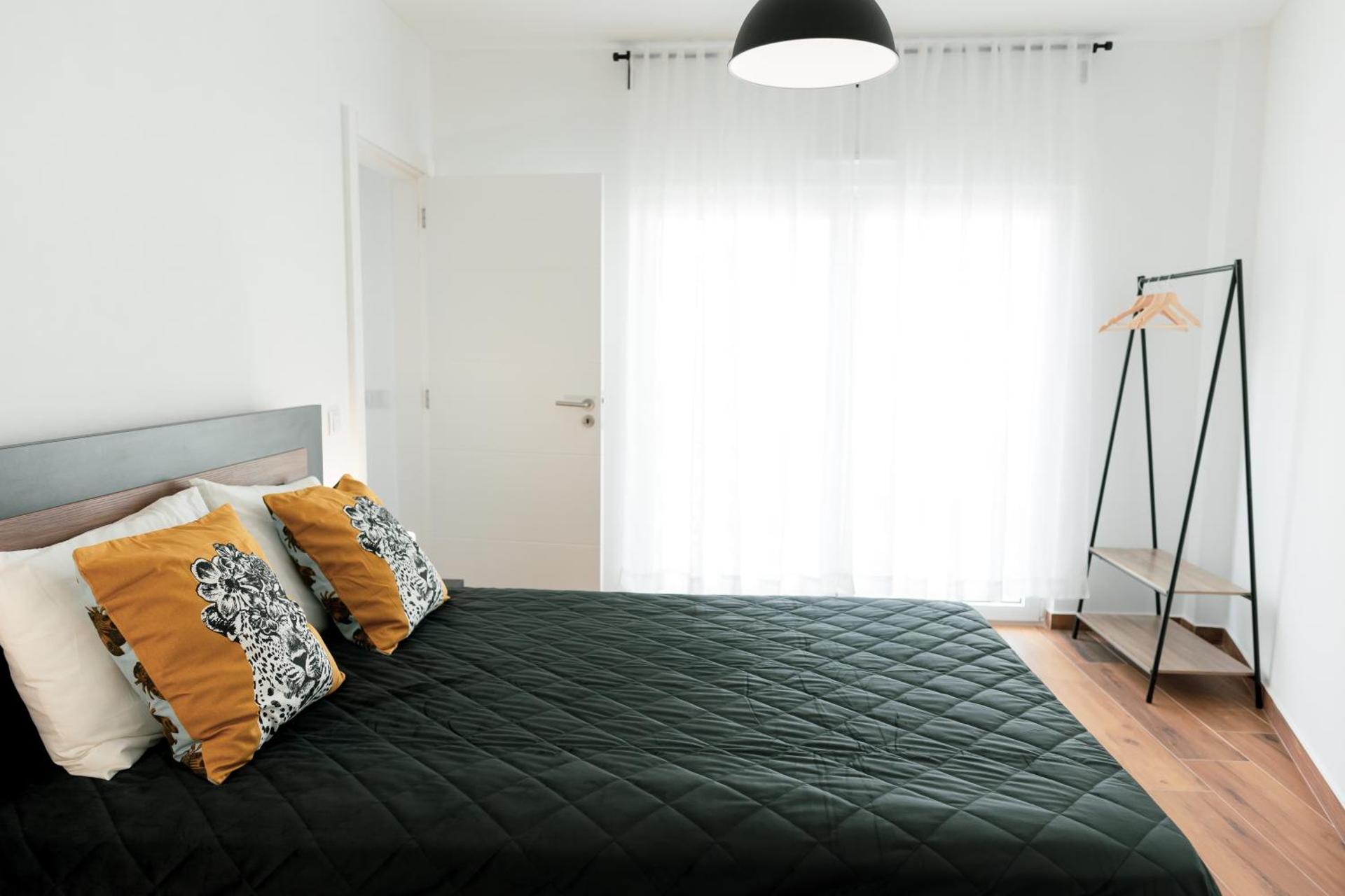 Gold Apartment Ferrel I