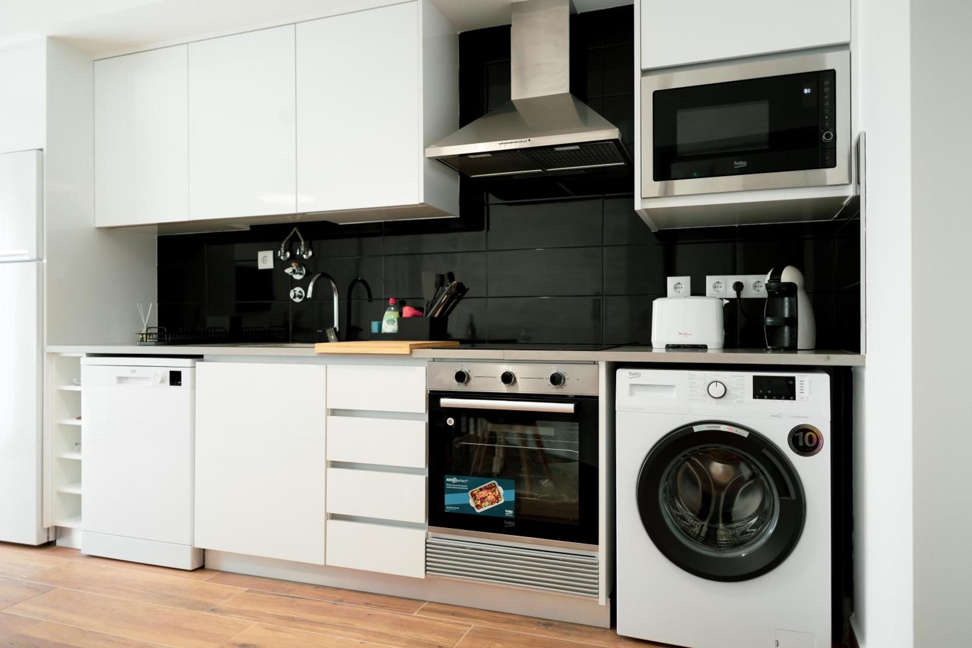 Gold Apartment Ferrel I