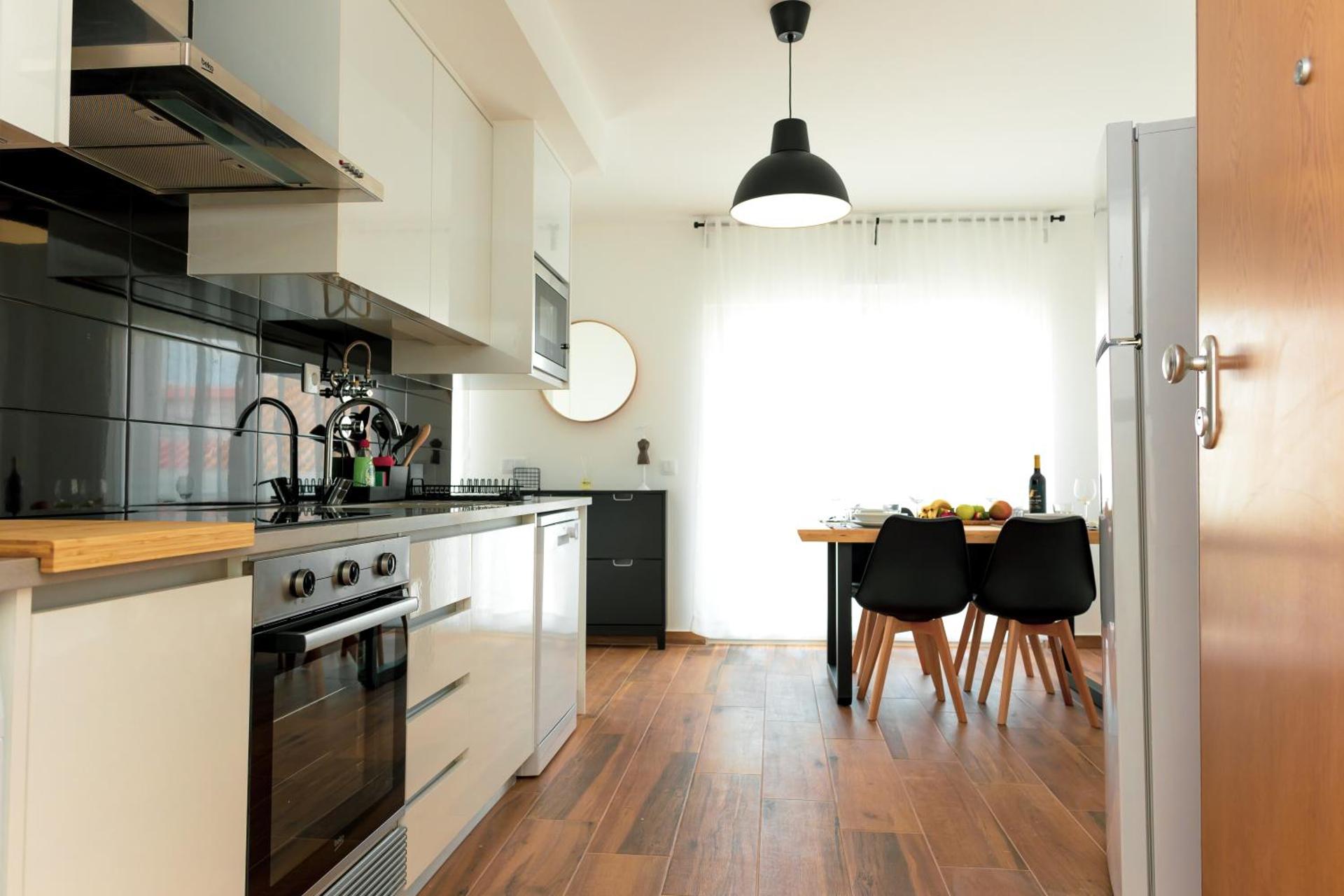 Gold Apartment Ferrel II