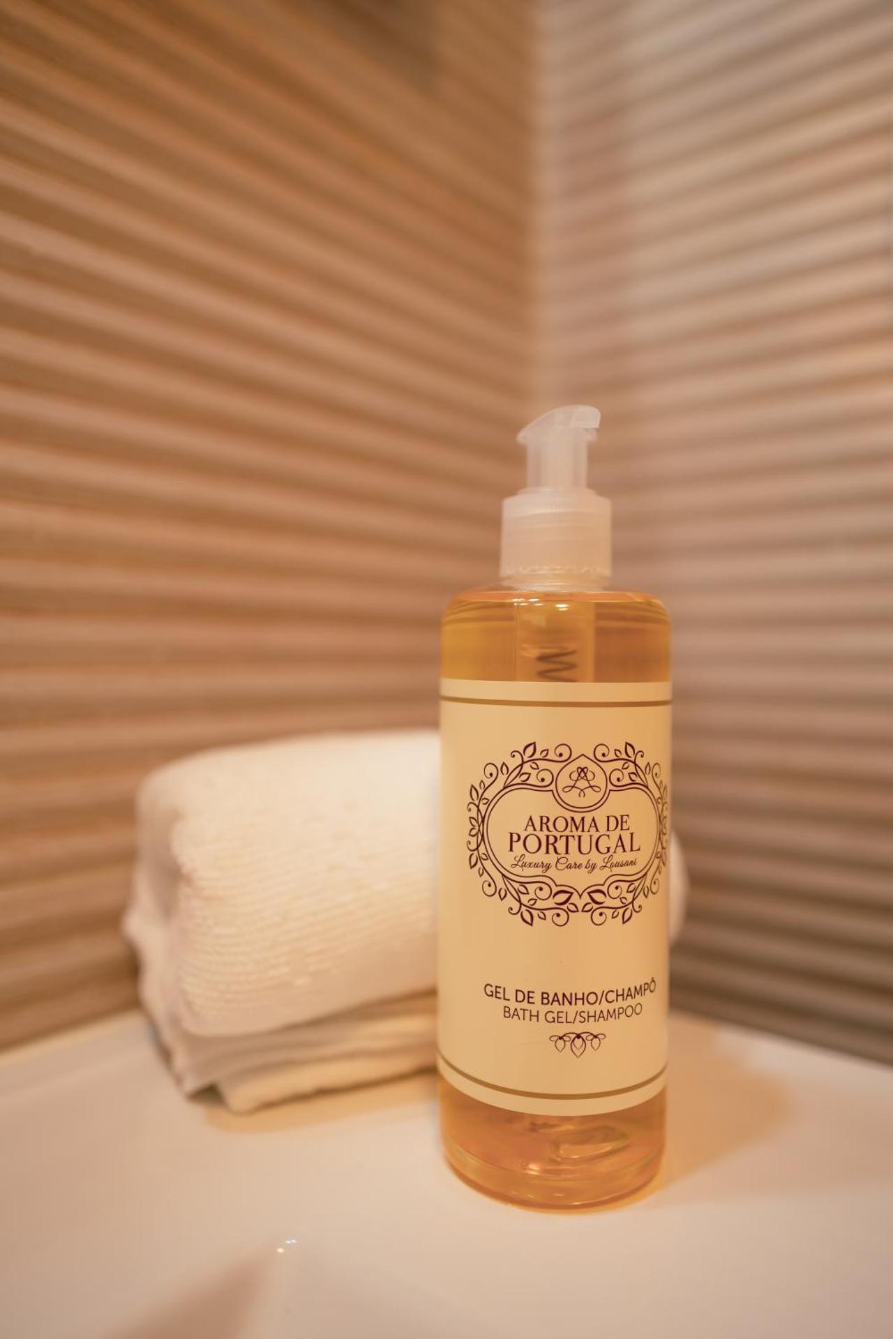 Gold Apartment Ferrel II