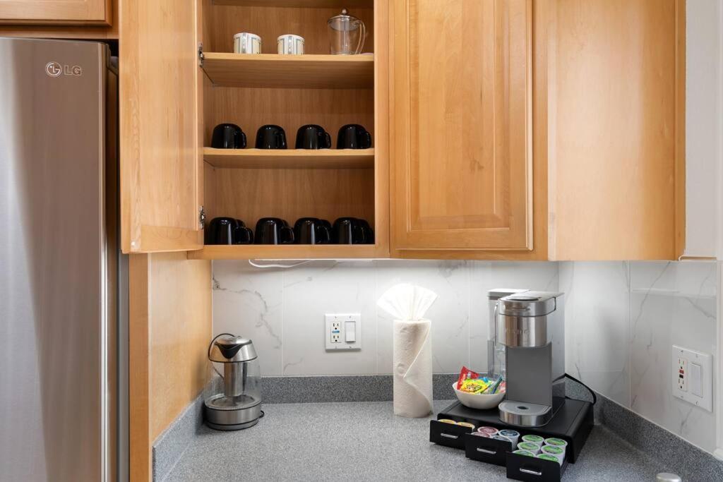 Stunning 2BR w/ 1BA Home near BART