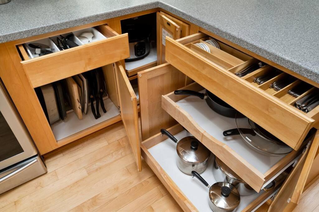 Stunning 2BR w/ 1BA Home near BART