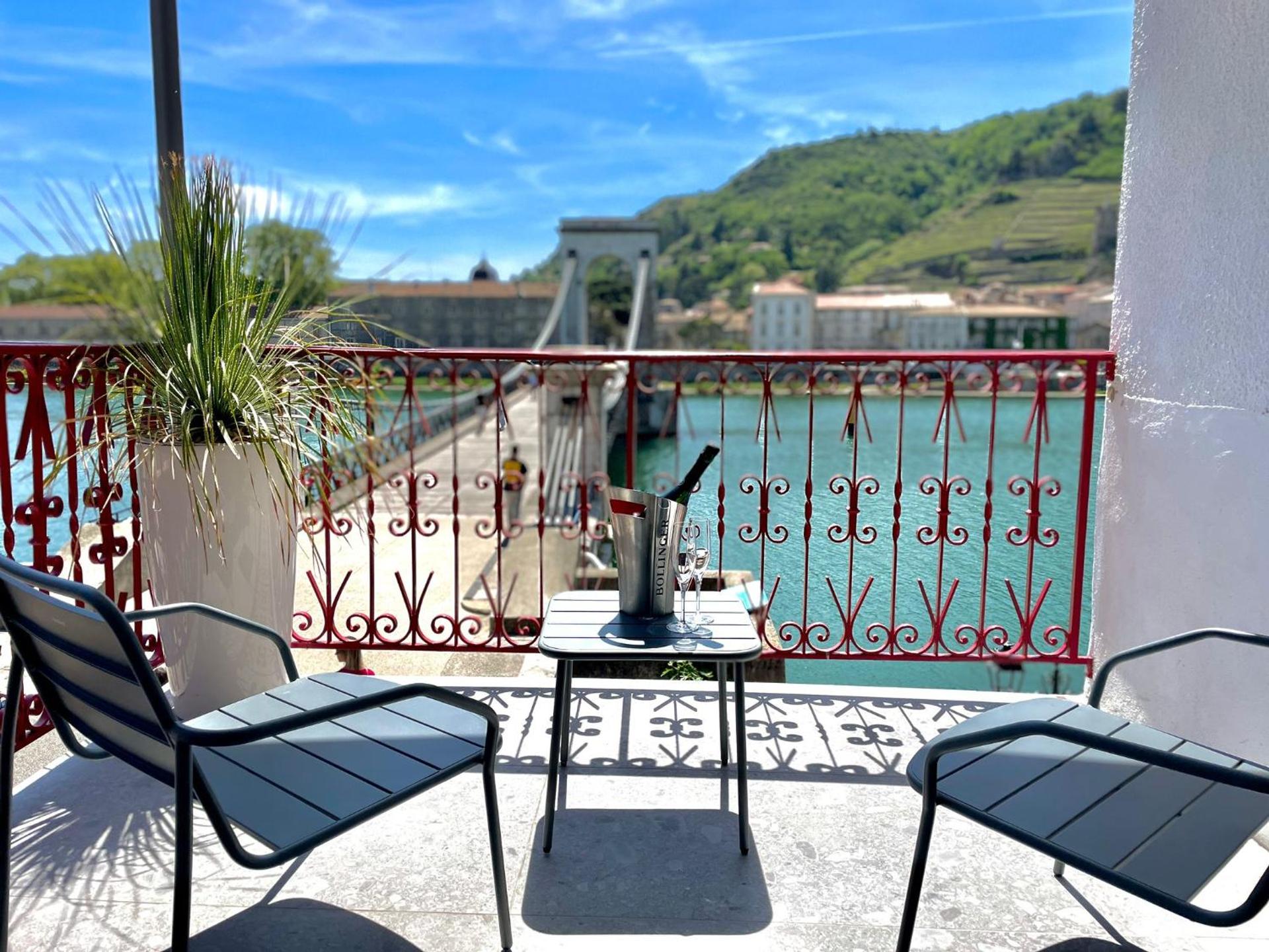 Hôtel Les Deux Coteaux