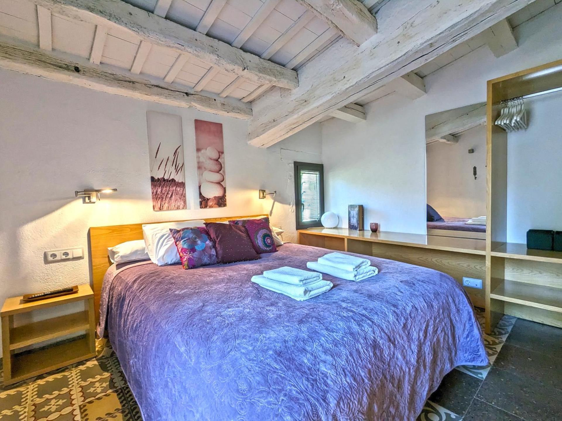 Masia d'Amer - Complex rural amb encant