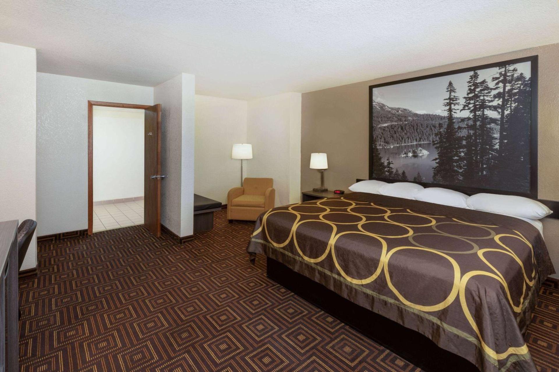 Photo of the whole room