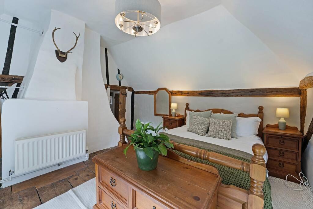 Local Walks Pub Gardens Pet Friendly Landscaped Gardens and Free Private Parking