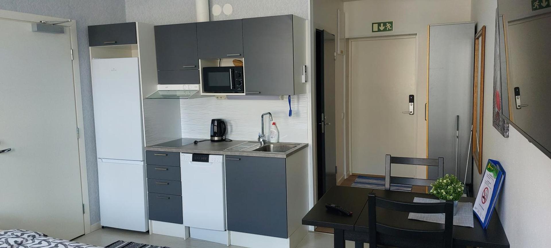 Kitchen or kitchenette