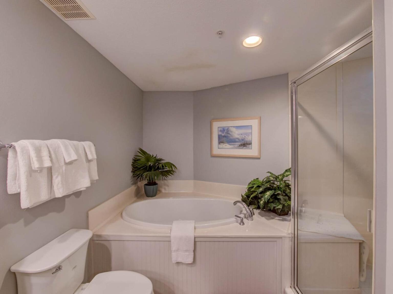 Palm Beach A14 by Vacation Homes Collection