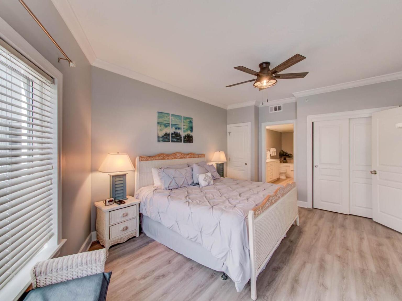 Palm Beach A14 by Vacation Homes Collection