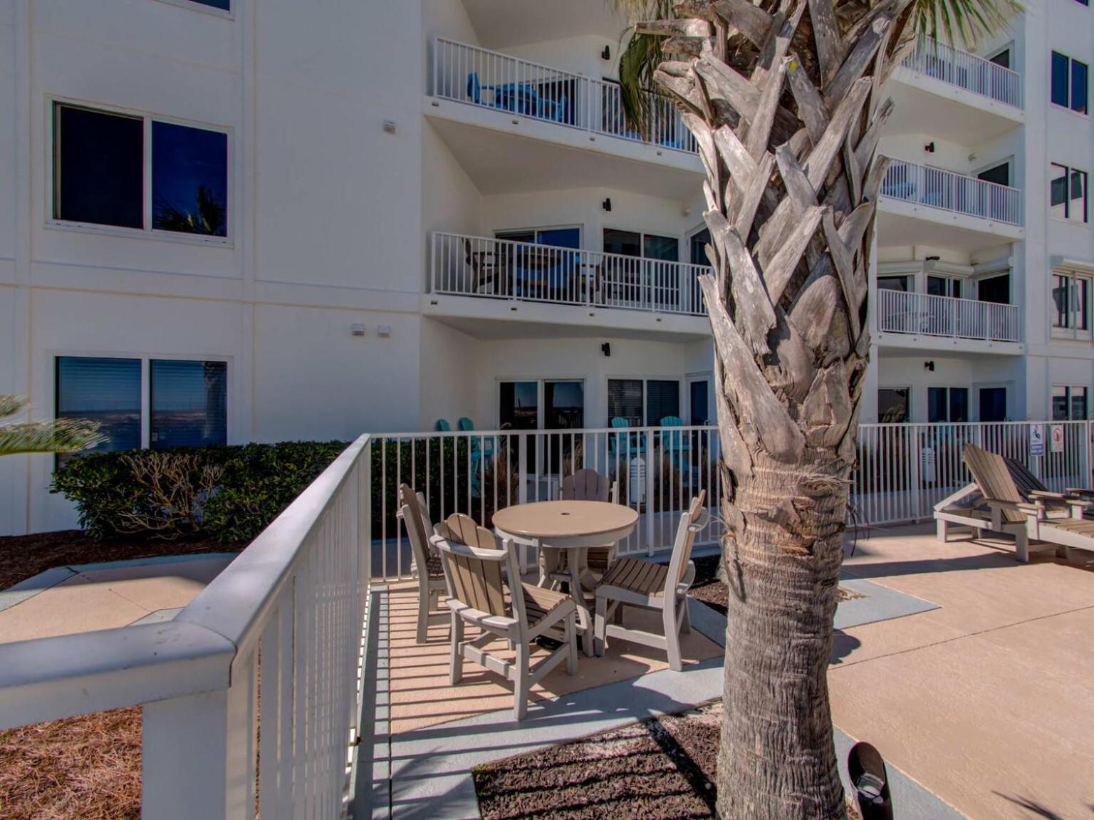 Palm Beach A14 by Vacation Homes Collection