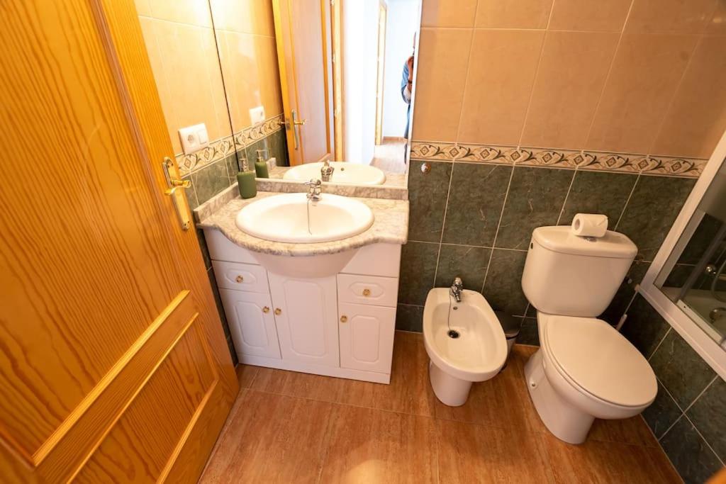 Casa La Marina spacious apartment 100m