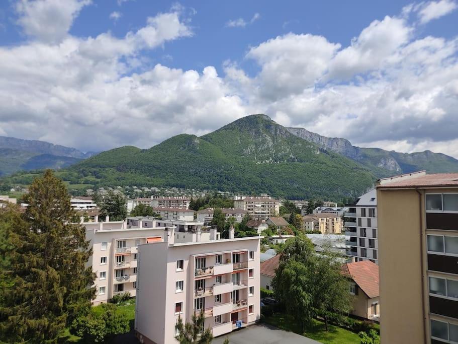 Entre Lac et Montagne